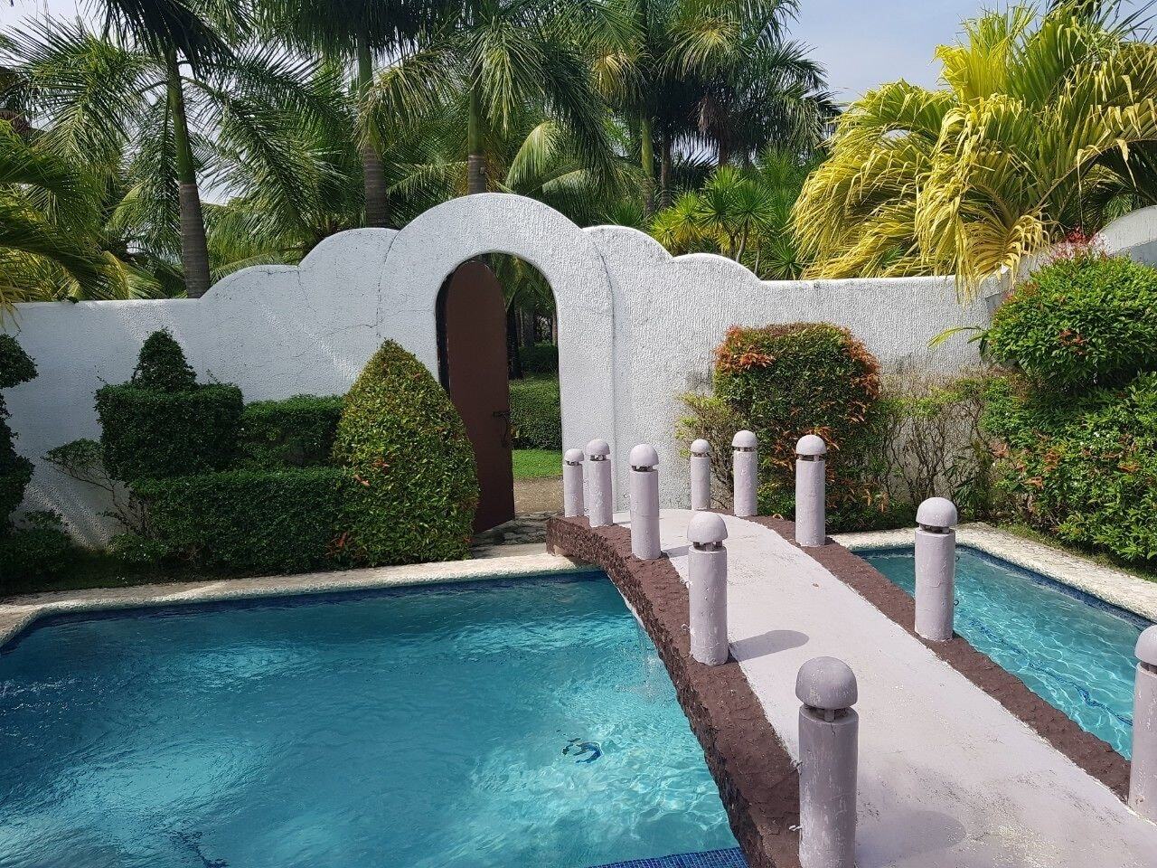Mactan Isla 3*
