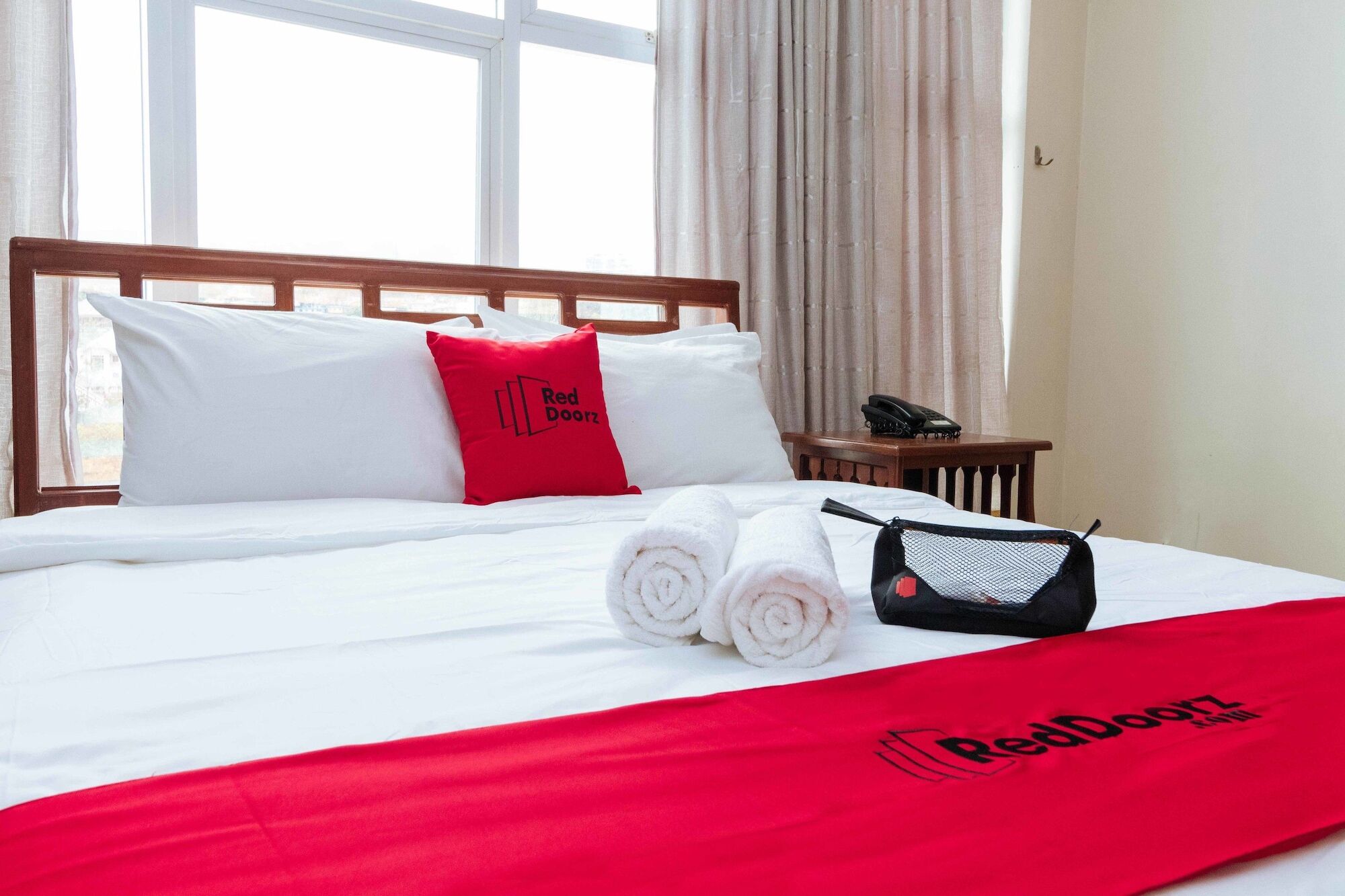 Oyo 130 Jy Crown Palace 3*