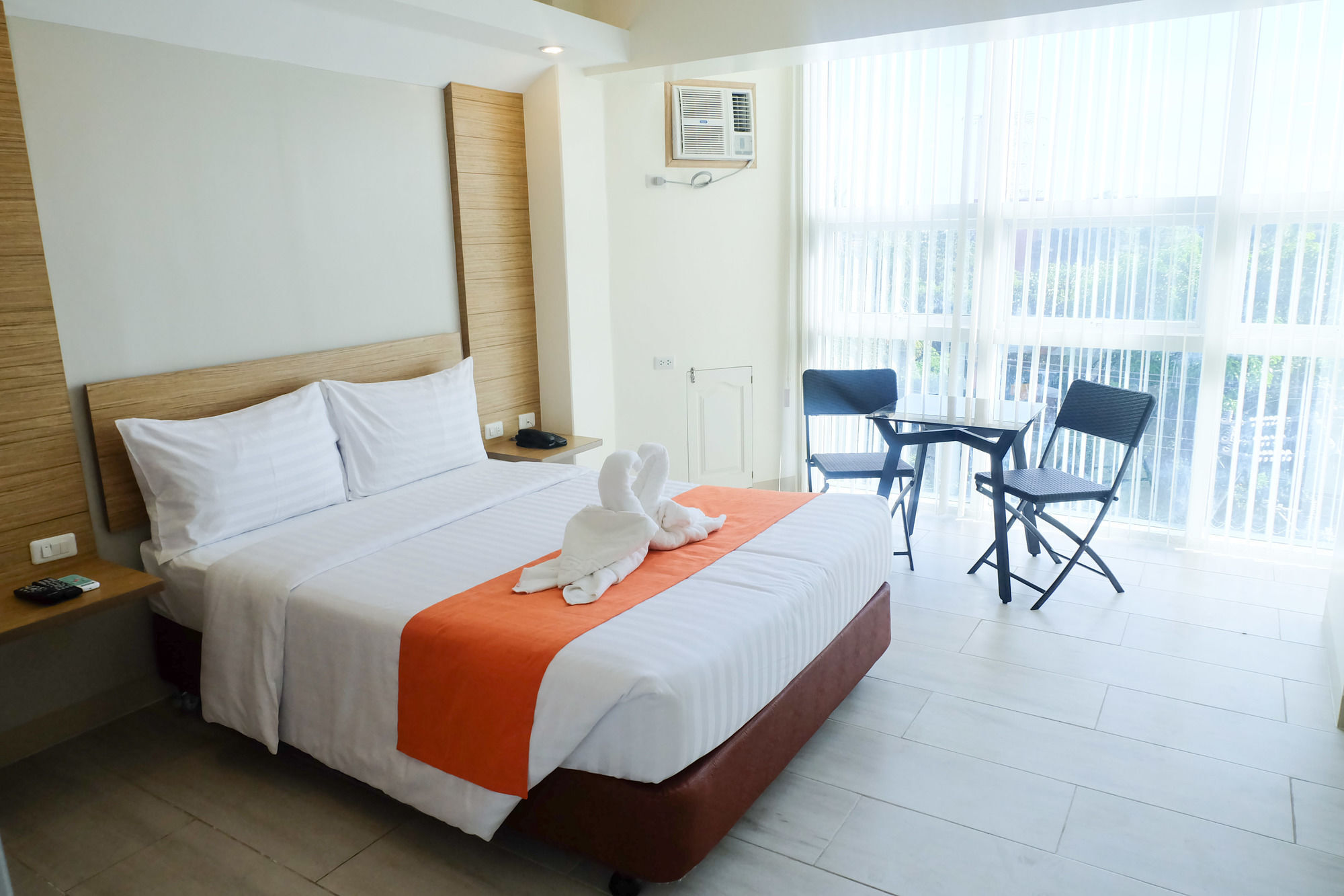 Hotel Chambre Mactan Hotel 2*