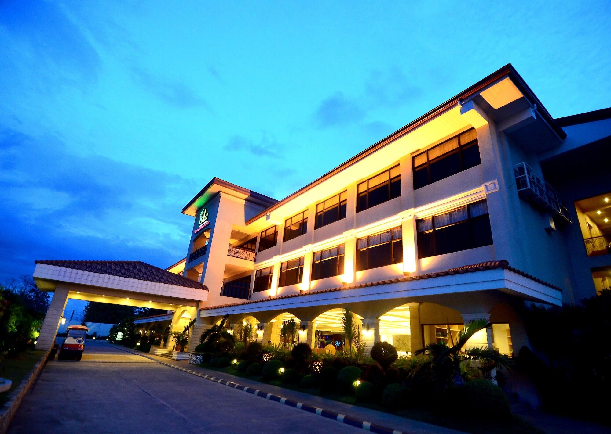 Mactan Isla 3* Lapu-Lapu City