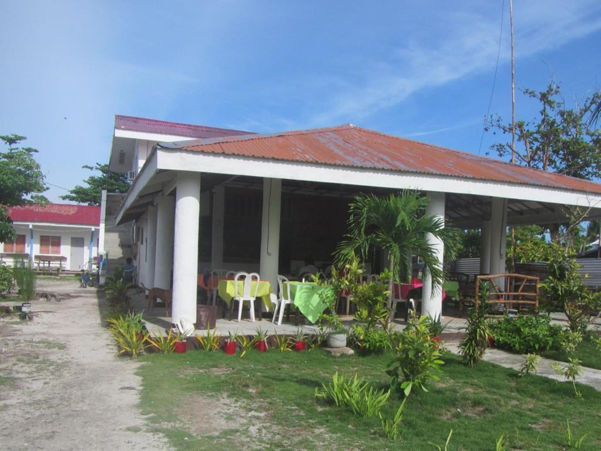 Hotel Mr. Kwiiz And Restaurant 2*