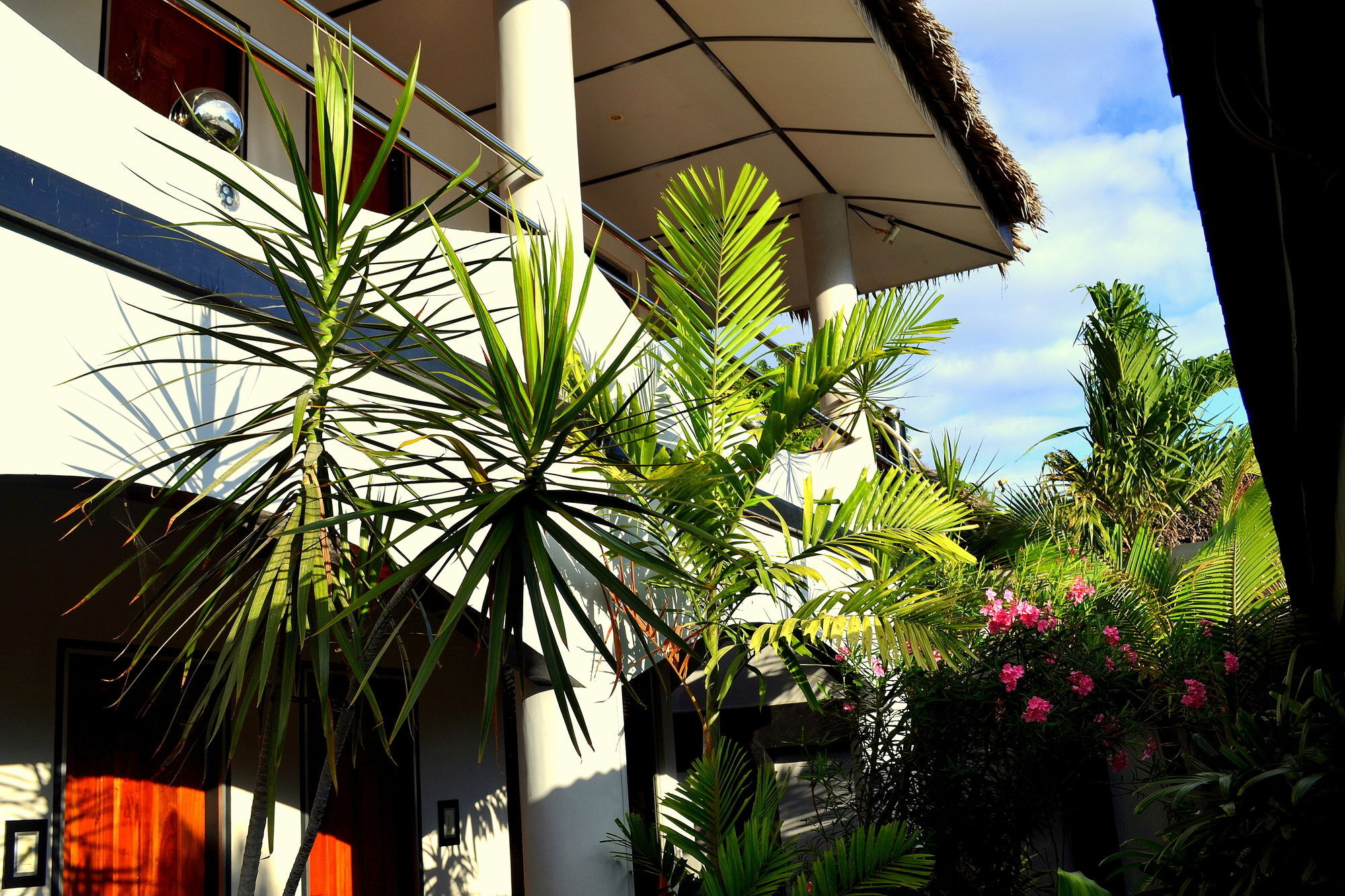 Micky Santoro & Restaurant Hotel 3*