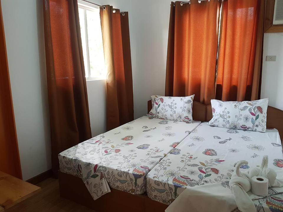 John's Seaside Resort 3*