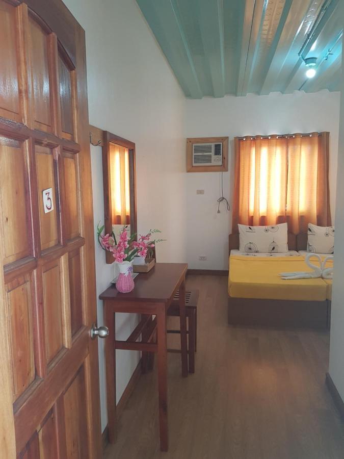 Resort John's Seaside Argao