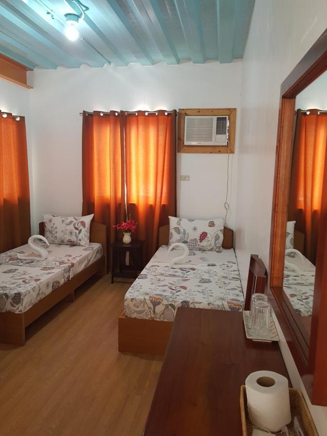 John's Seaside 3* Argao