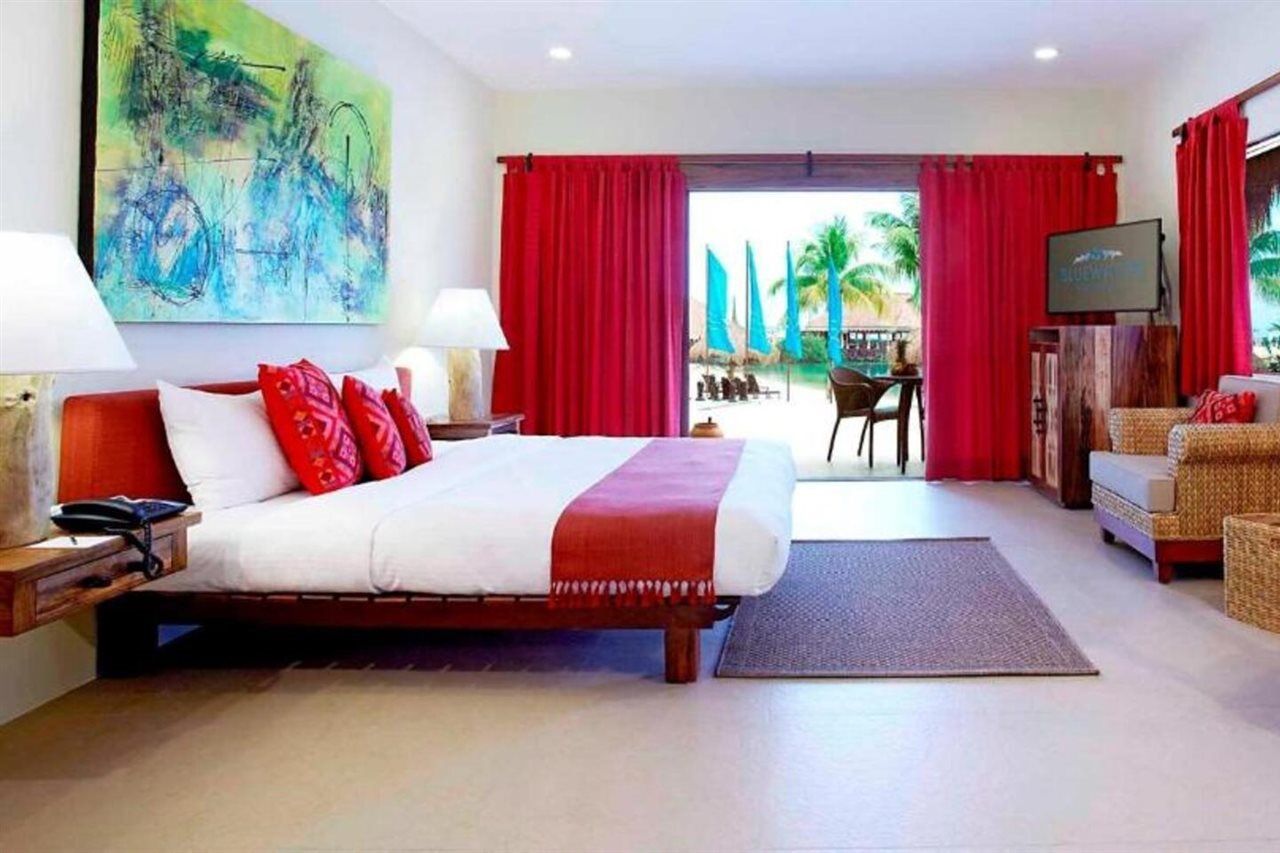 Bluewater Maribago Resort 4*