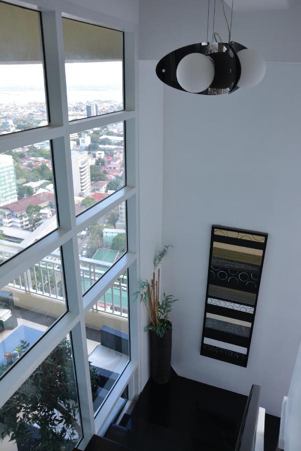 Elegance On Top Of The World Panorama *