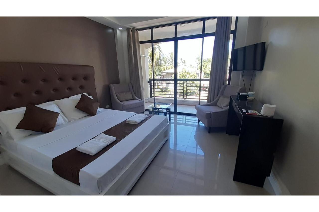 Hotel Adelaida Pensionne Santa Fe (Cebu)