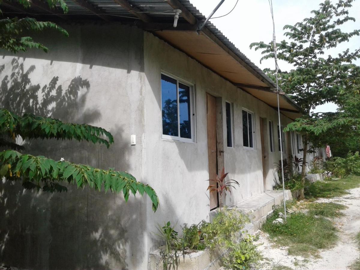 Magic's Place Hostel Moalboal