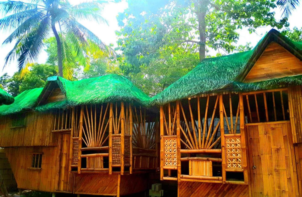 Nirvana & Dive Centre - 3* Moalboal