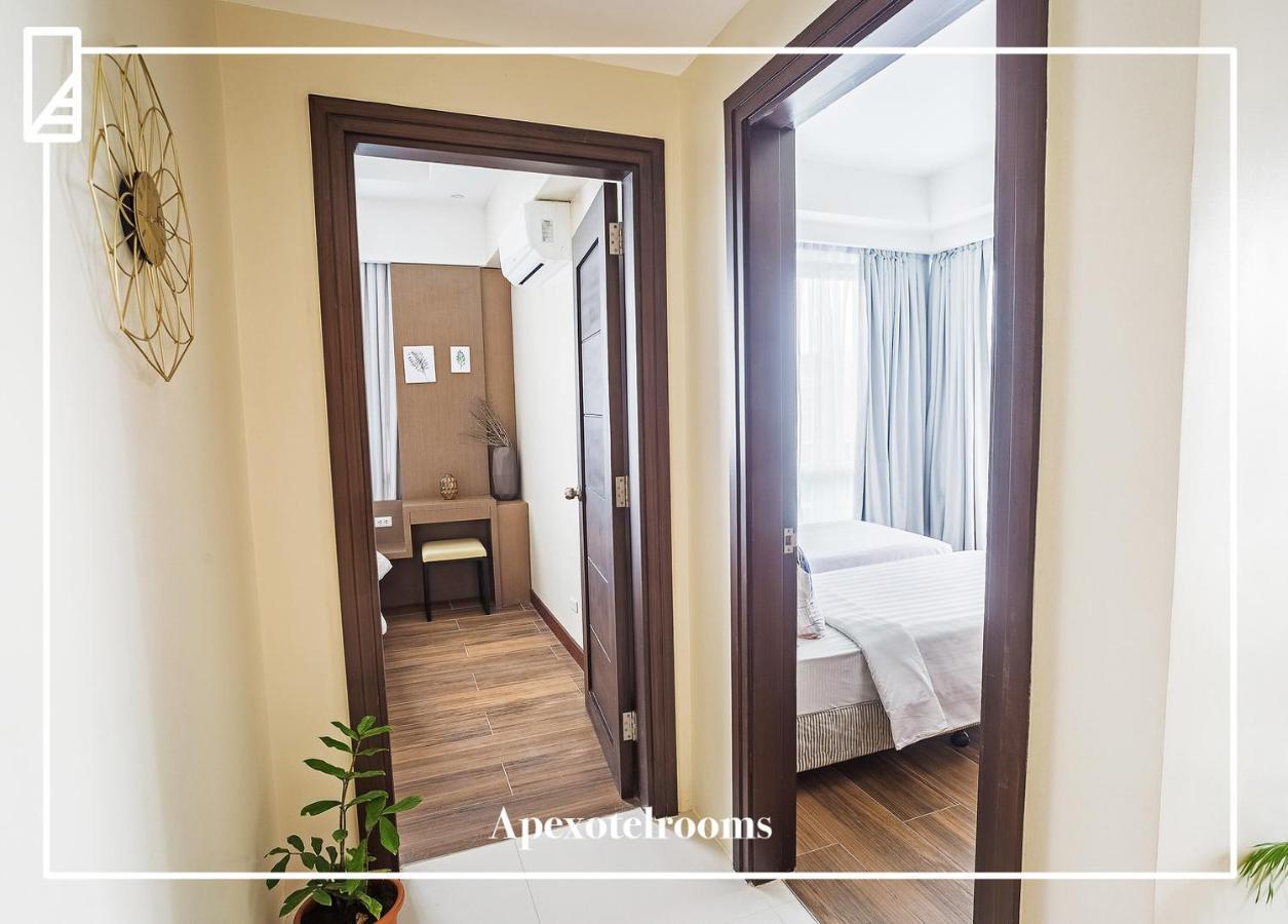 Padgett Place Deluxe Apartment *