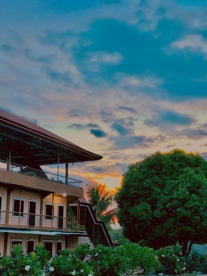 La Plumerias 2*