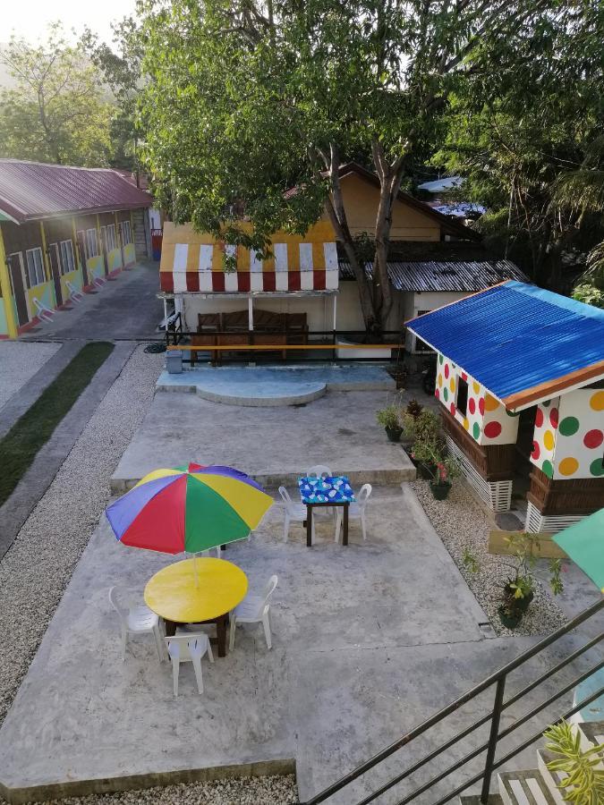 bahay-panuluyan Islet View House