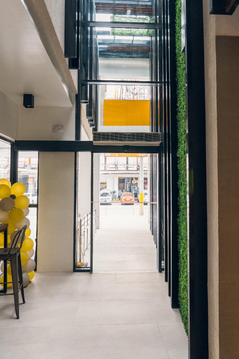 Hotel Yello Powered By Cocotel 4*