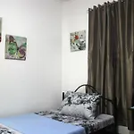Tropical Breeze Hostel Cebu - Cebu Center
