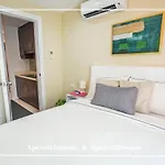 Padgett Place Apartments Deluxe Suites
