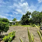 Lapu-Lapu Cottages & Restaurant