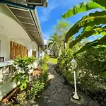 Lapu-Lapu Cottages & Restaurant