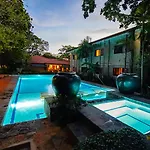 Cebu White Sands Resort And Spa