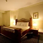 Waterfront Cebu City Hotel & Casino