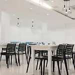 Reddoorz Premium @ Wireless Mandaue Cebu