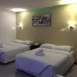 Ocean Cruise Hotel