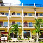 Gem\'S Paradise Resort