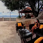 Magic Island Dive Resort