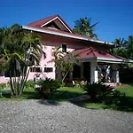 Las Flores Beachside Hotel