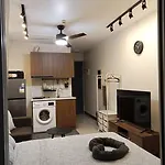 Cozy Studio Apartment