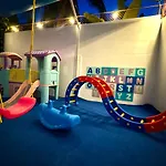 Issa\'S Haven Resort