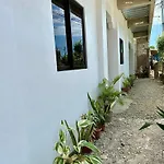 Marz Inn Moalboal