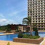Affordable Modern Condo W/ Pool