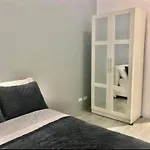 Glojam Residences