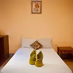 Indino Guesthouse