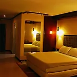 Cebu Dulcinea Hotel And Suites-Mactan Airport Hotel