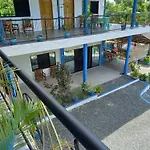 Happy Bear Moalboal Budget Rooms