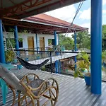 Happy Bear Moalboal Budget Rooms