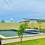 Renovated Plumera Condo Near Mactan Airport, Mall And School