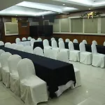 Golden Valley Hotel