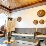 Public House Hostel