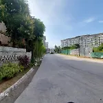 1 Bedroom With Balcony Near Airport