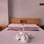 Ging-Ging Tourist Inn