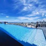Hooga Home Calxy Residences Near Ayala Center Unit 10E