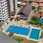 Royal Oceancrest 14Th Floor Building A
