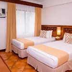 Montebello Villa Hotel