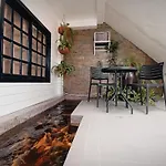Kaimito House - Guest House Near Mactan-Cebu Airport