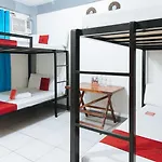 Reddoorz Plus @ Costa Roca Balamban