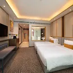 Fili Hotel At Nustar Cebu