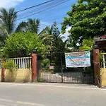 Sunshine Paradise Inn